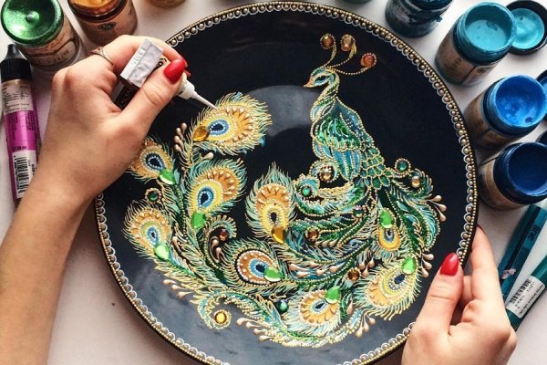 Точечное рисование акриловыми красками