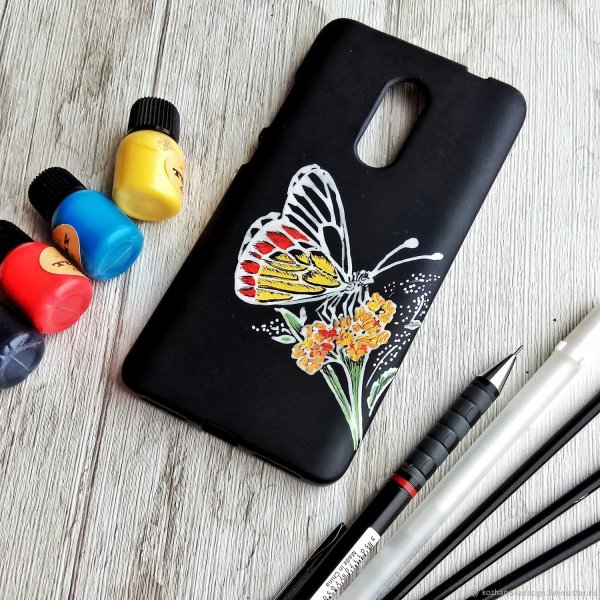 Декор чехла для телефона