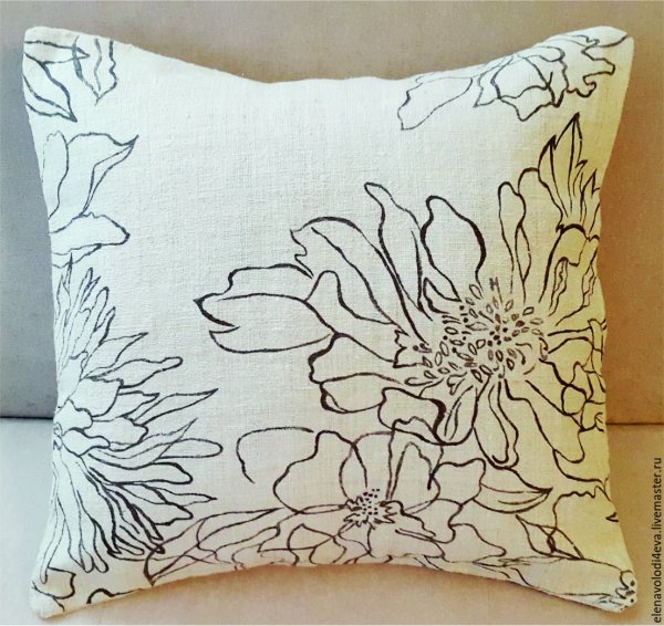 Расписные подушки