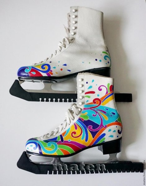 Разрисованные ботинки