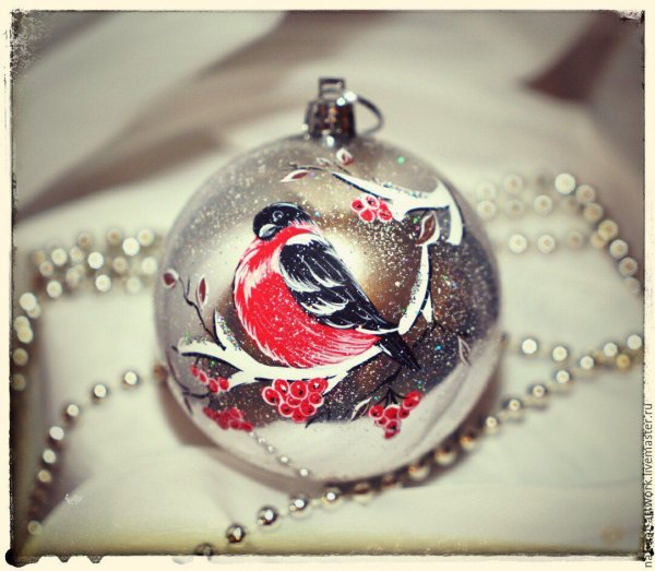 Роспись новогодних шаров