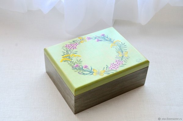 Разукрасить шкатулку