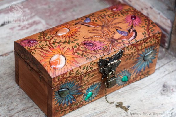Шкатулка роспись по дереву