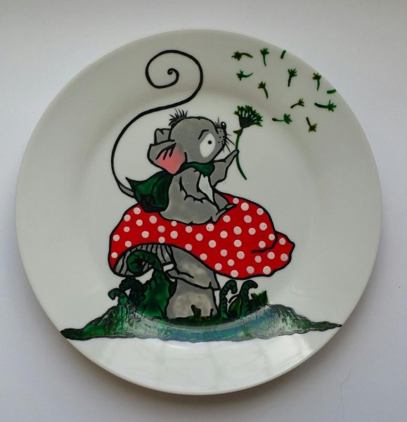 Рисование на тарелках
