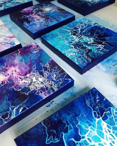 Абстракция из эпоксидной смолы