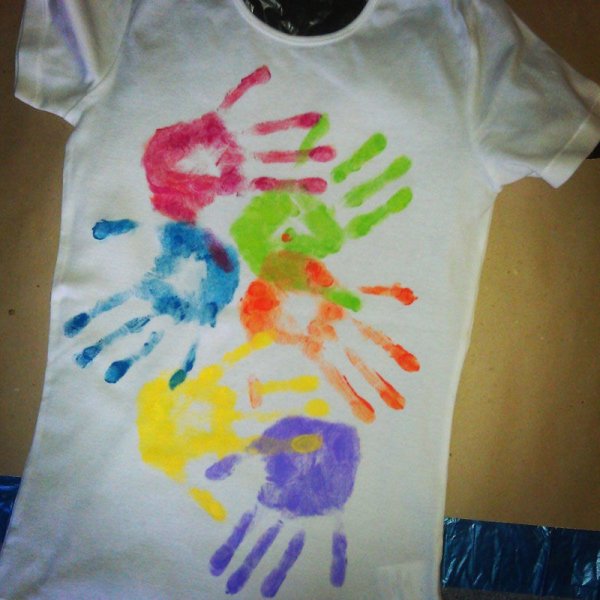 Рисование на футболках для детей