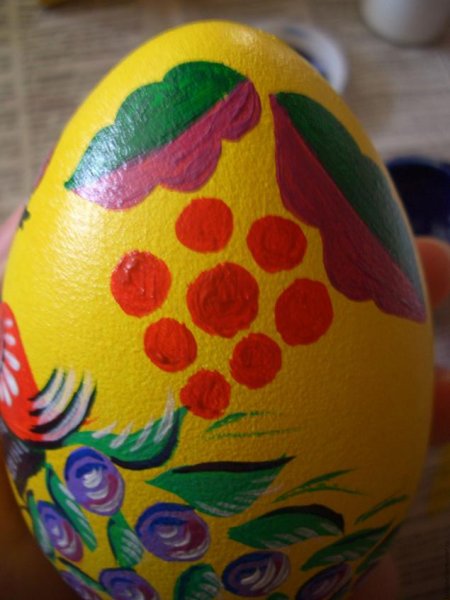 Разрисовать яйца на Пасху