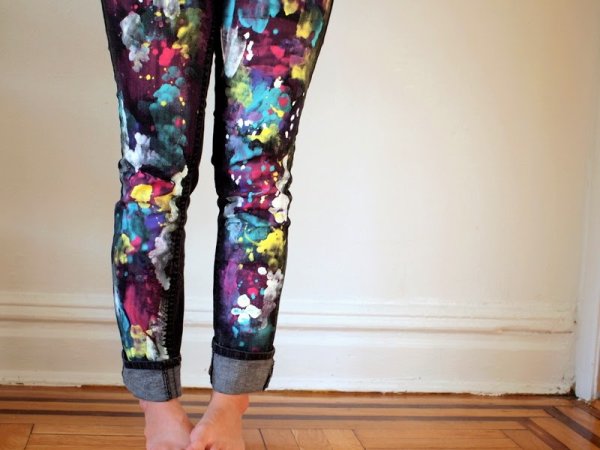 Джинсы разрисованные акрилом