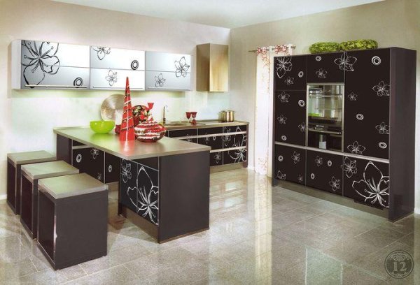 Нестандартный кухонный гарнитур