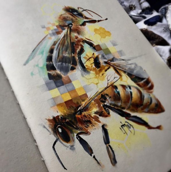 Пчела акрилом