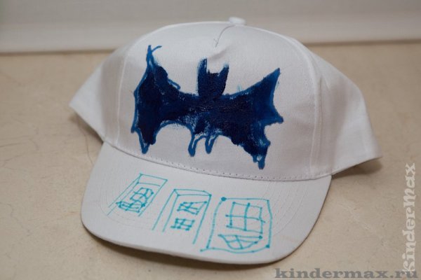 Рисунки на кепке акриловыми красками