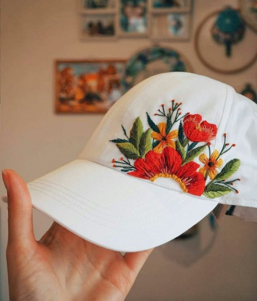 Кепка Разрисованная акрилом