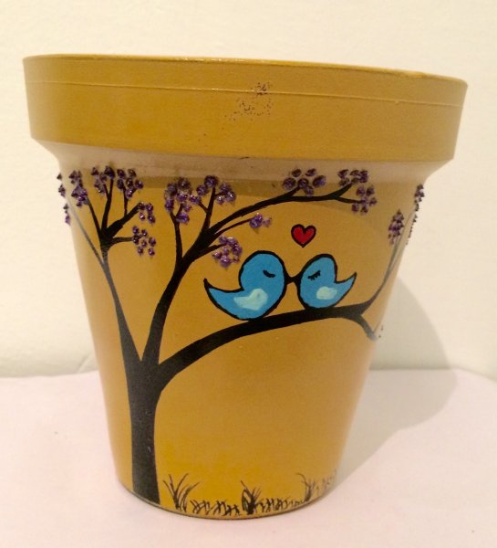 Разрисовать горшок для цветов