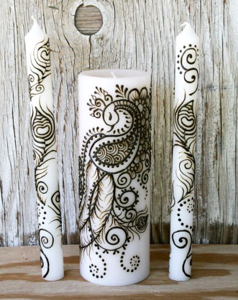 Роспись свечи мехенди