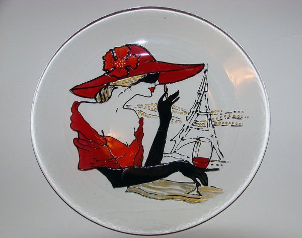 Витраж на тарелке