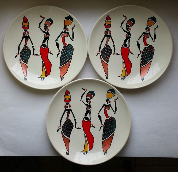 Роспись керамических тарелок акриловыми красками