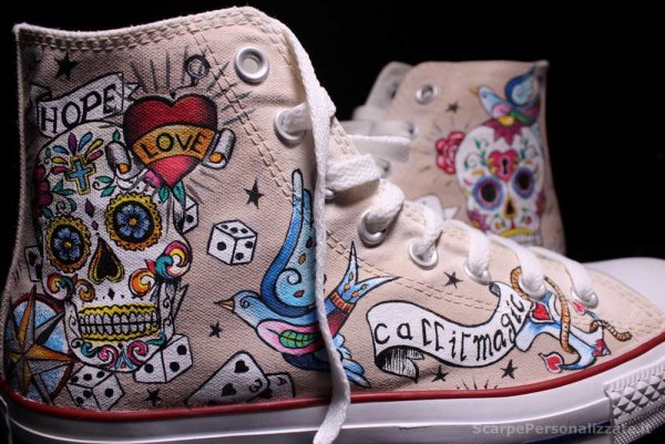 Разрисованные кроссовки