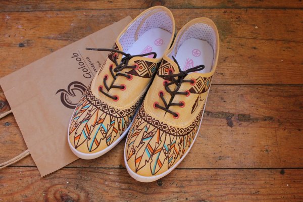 Роспись кед