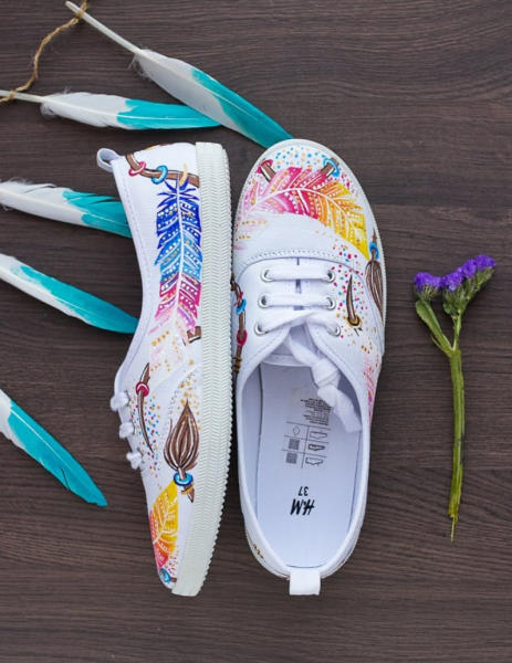 Расписанные кеды