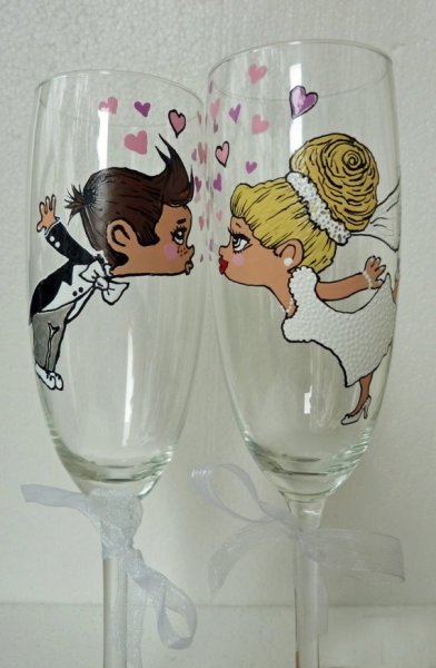 Роспись бокалов акриловыми красками