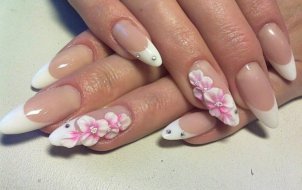 Акриловые ногти