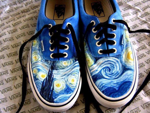 Коллаборация найк Ван Гог