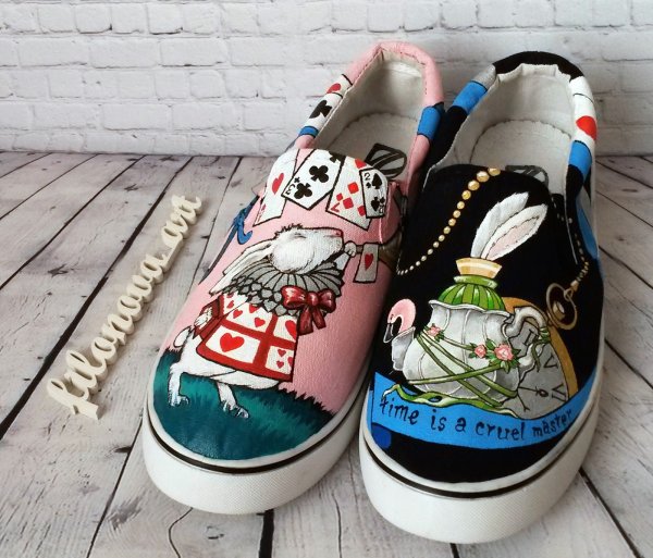 Разрисованная обувь