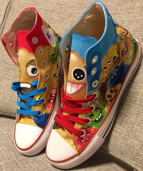 Разрисовка кед акриловыми красками