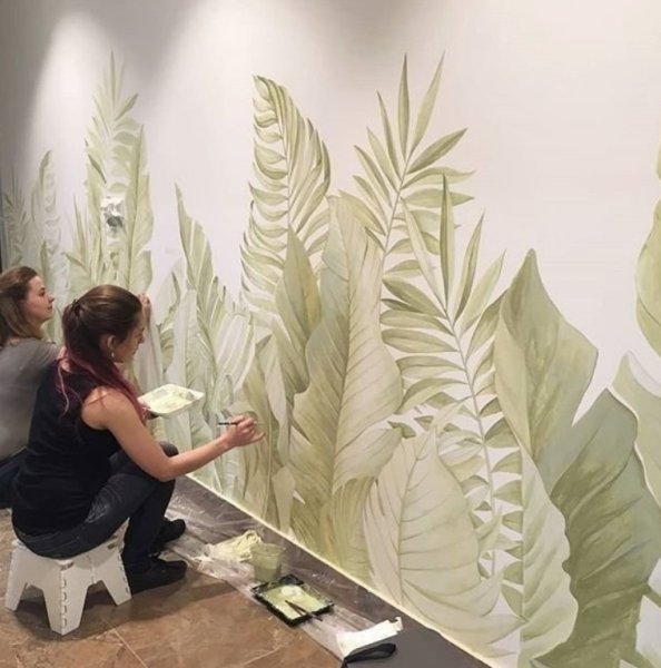 Роспись настенная аэрографом