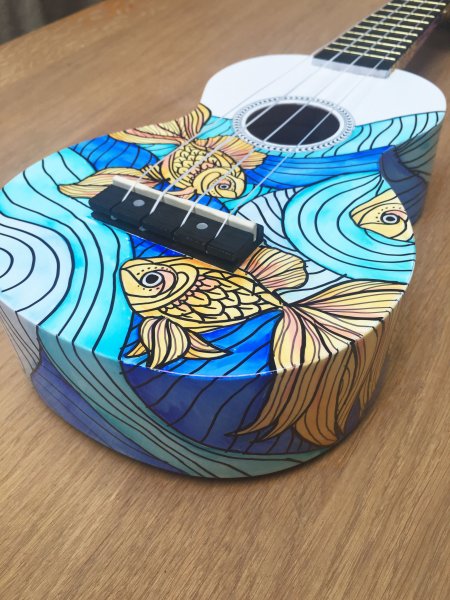 Разрисованная гитара