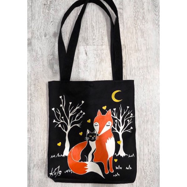 Роспись сумок шопперов