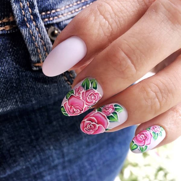 Расписной маникюр