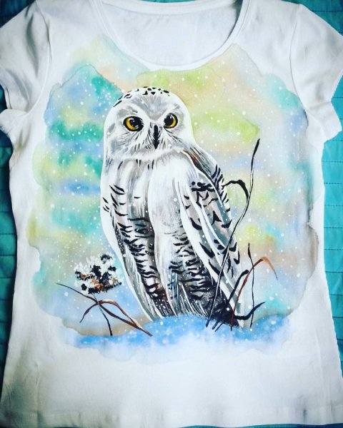 Роспись одежды акриловыми красками