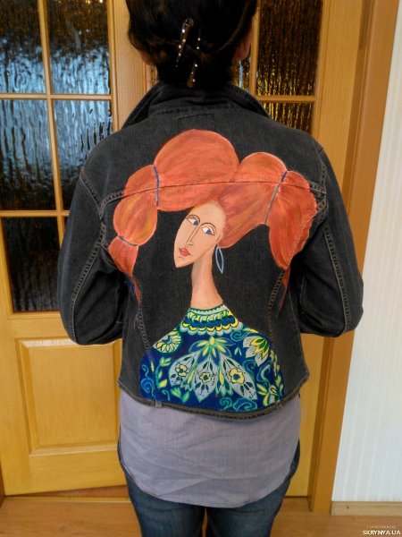 Роспись одежды акриловыми красками