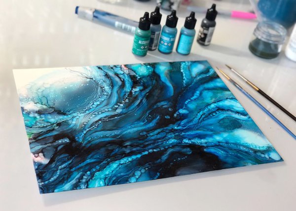 Объемный трафарет в декупаже