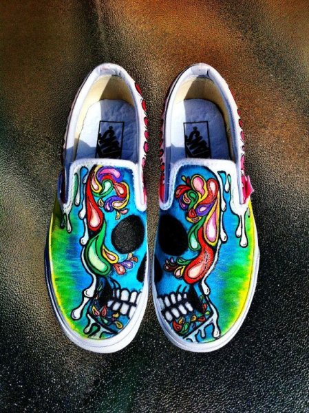 Разрисованные кеды