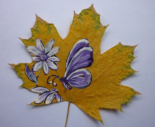 Рисование листьями