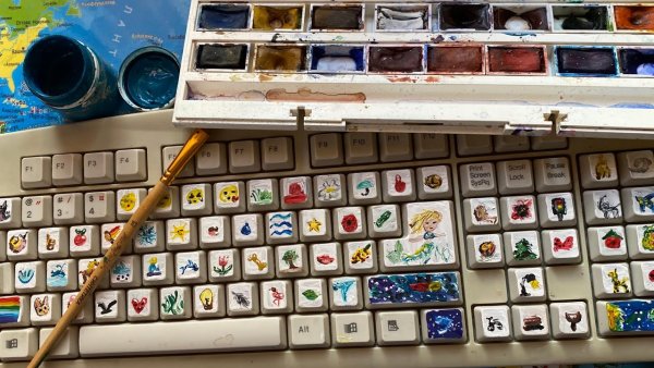 Разрисованная клавиатура