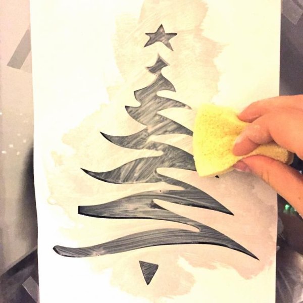 Елка для рисования на стекле