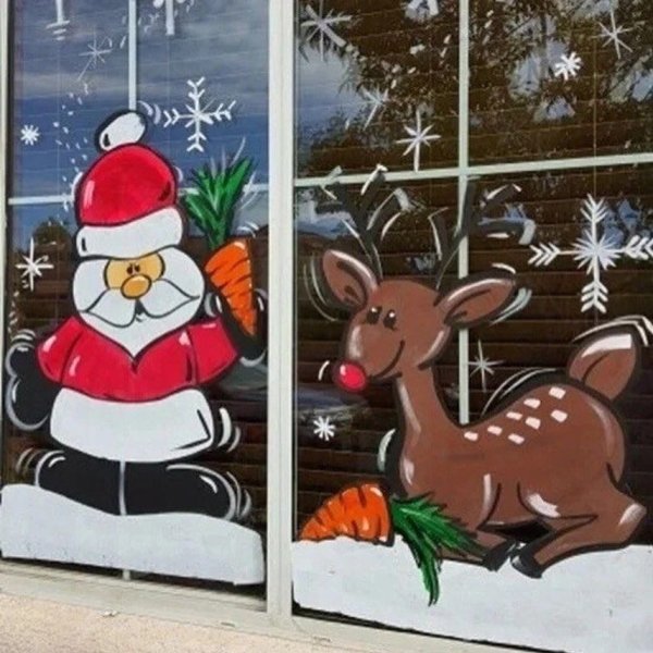 Снеговик красками на окне