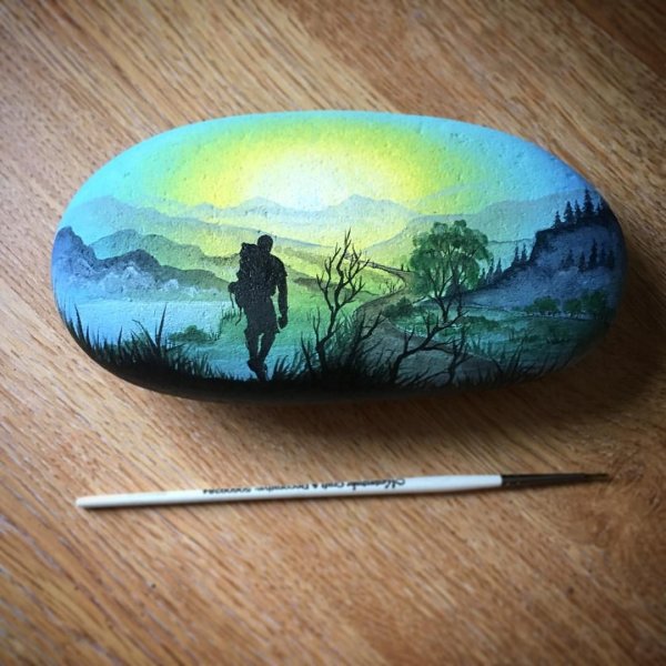 Рисование камней горы