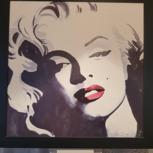 Мэрилин Монро контур портрет