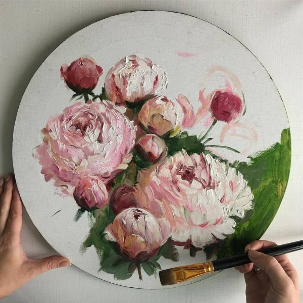 Кристина Пирекеева пионы мастихином