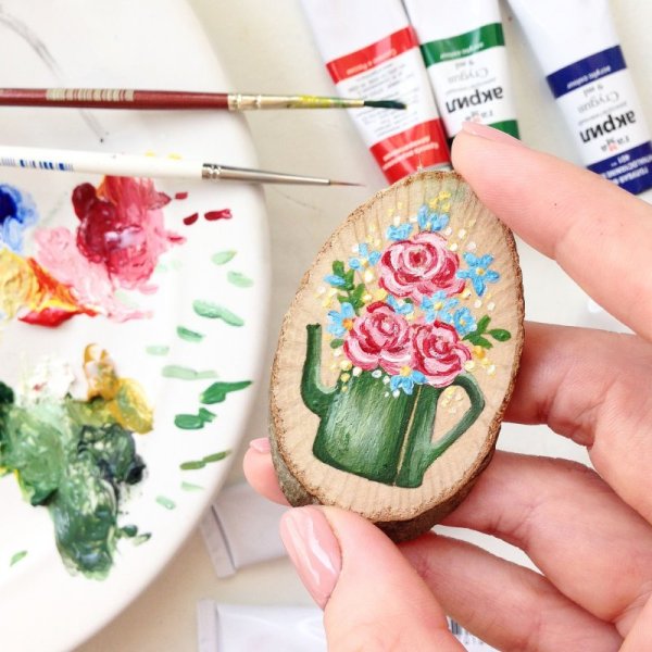 Роспись на спиле дерева акрилом