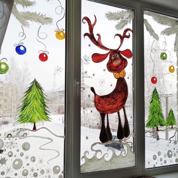 Новогодние рисунки на окнах гуашью