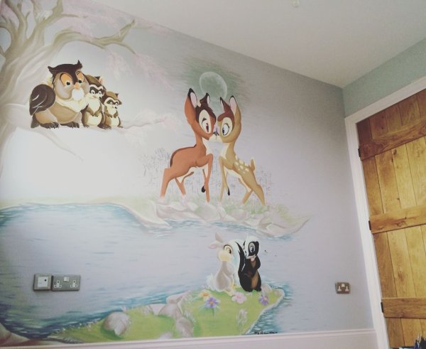 Мультяшная роспись стены