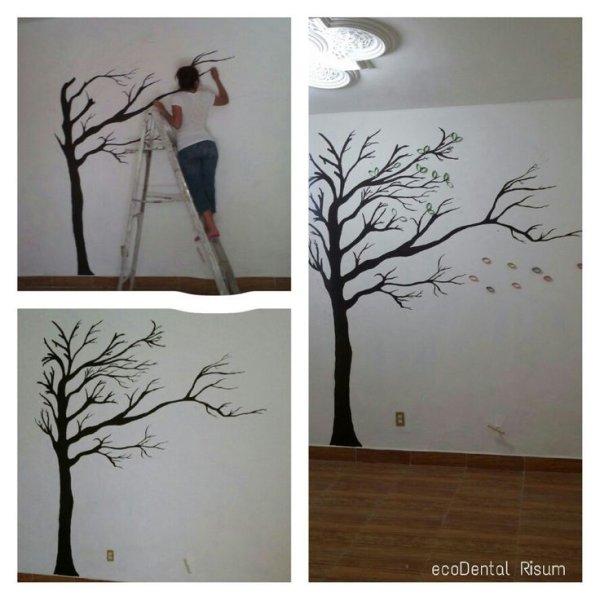 Рисунки гуашью на стене