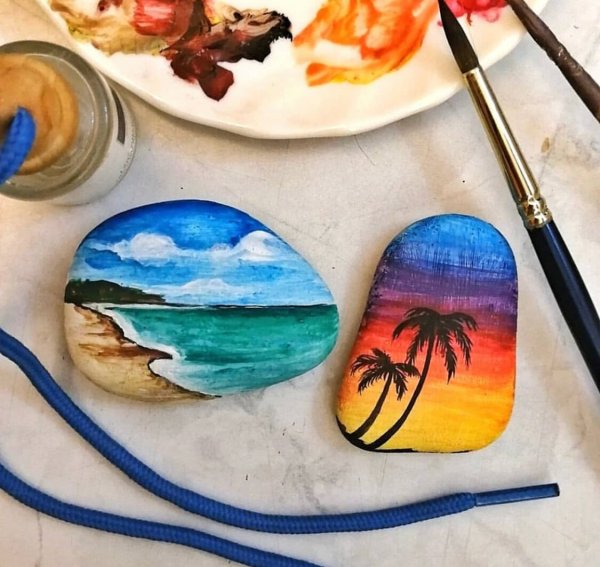 Рисование на камушках гуашью