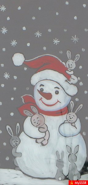 Снеговик на окне гуашью