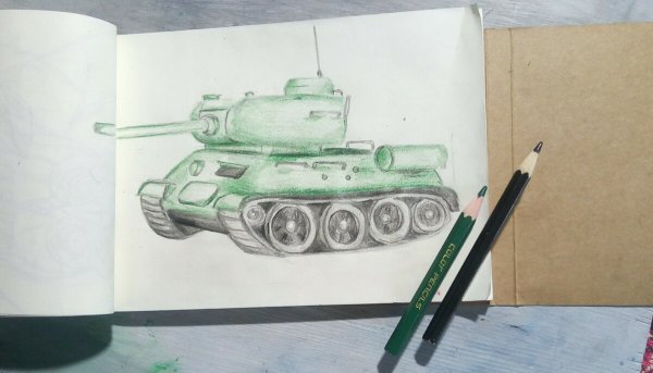 Танк цветными карандашами